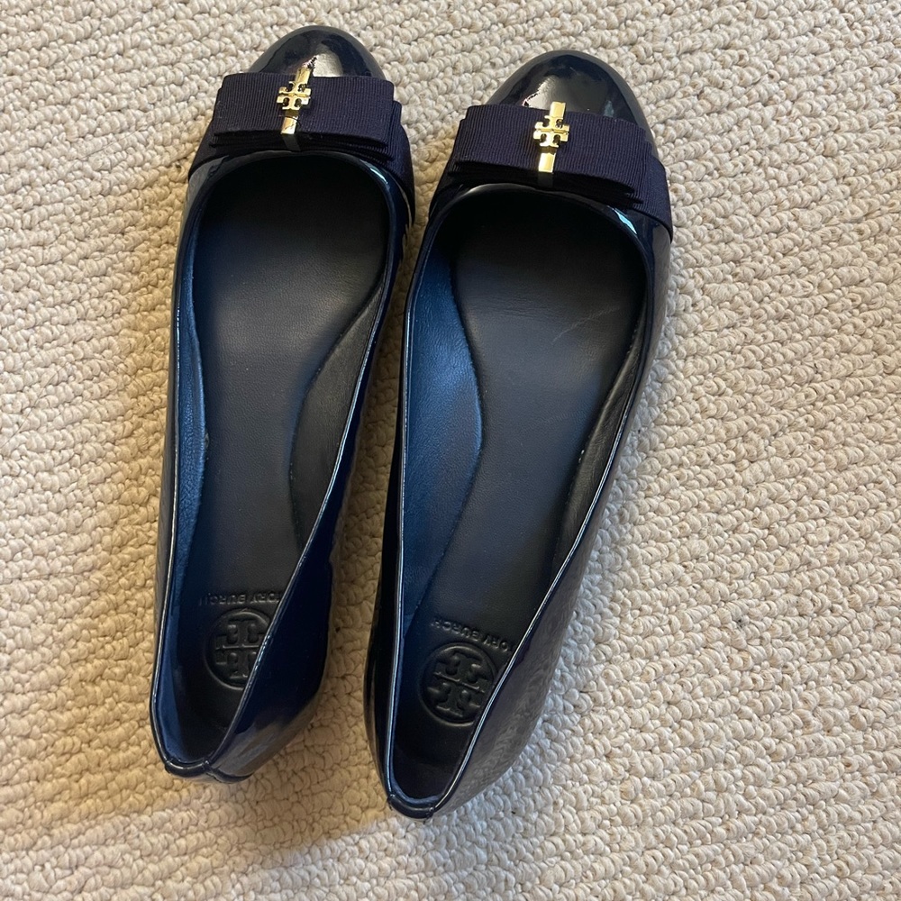 Tory Burch Flats Sandals